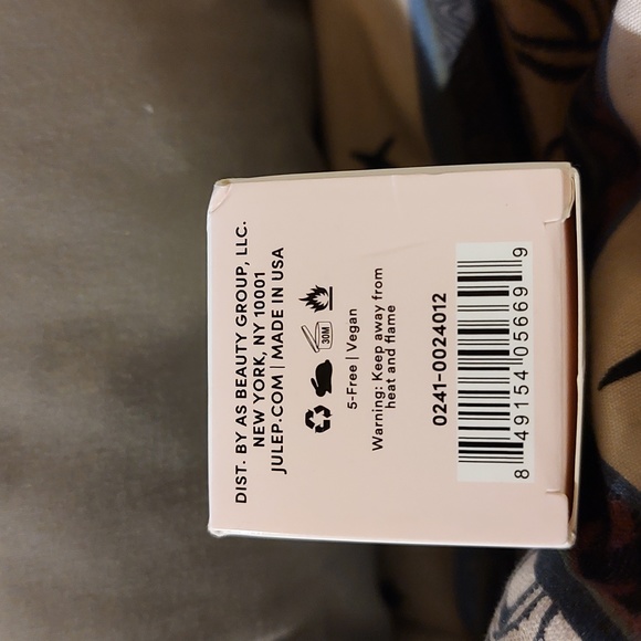 Cured by julep - Picture 3 of 5